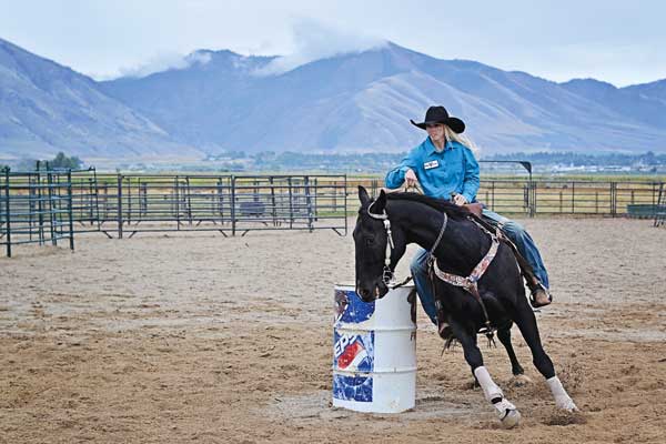 Amberley Snyder: Walk, Ride, and Rodeo Star